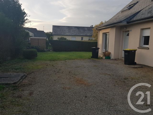 Maison &agrave; louer - 5 pi&egrave;ces - 113 m2 - Fougeres - 35 - BRETAGNE