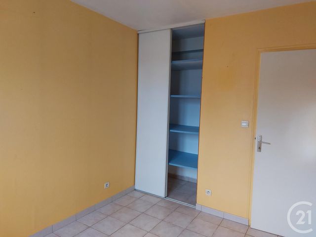 Maison &agrave; louer - 5 pi&egrave;ces - 113 m2 - Fougeres - 35 - BRETAGNE