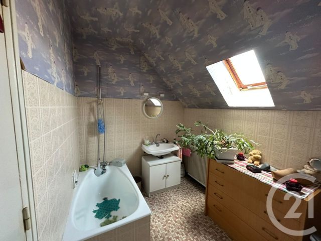 Maison &agrave; vendre - 5 pi&egrave;ces - 124,31 m2 - Fougeres - 35 - BRETAGNE