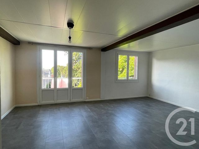 Appartement F3 &agrave; vendre - 3 pi&egrave;ces - 73,90 m2 - Fougeres - 35 - BRETAGNE