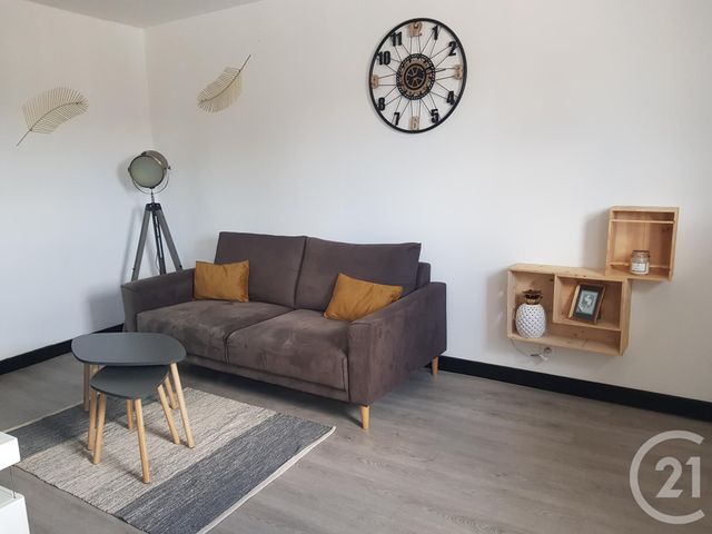 Appartement T2 &agrave; louer - 2 pi&egrave;ces - 42,49 m2 - Fougeres - 35 - BRETAGNE