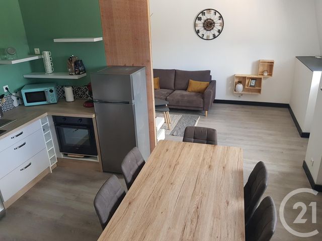 Appartement T2 &agrave; louer - 2 pi&egrave;ces - 42,49 m2 - Fougeres - 35 - BRETAGNE