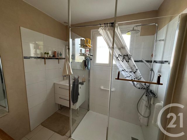 Maison &agrave; vendre - 7 pi&egrave;ces - 150,86 m2 - Fougeres - 35 - BRETAGNE