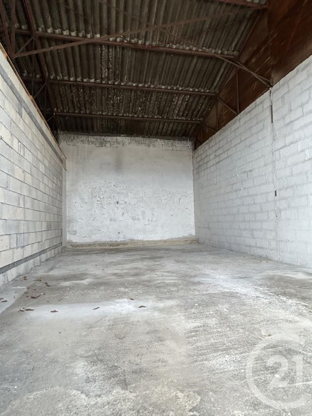 Parking à louer - 50 m2 - Gallargues Le Montueux - 30 - LANGUEDOC-ROUSSILLON