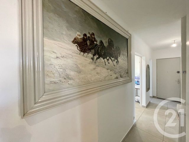 Appartement T4 à vendre - 4 pièces - 78,69 m2 - Lunel - 34 - LANGUEDOC-ROUSSILLON