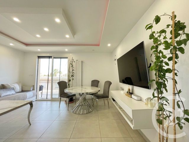 Appartement T4 à vendre - 4 pièces - 78,69 m2 - Lunel - 34 - LANGUEDOC-ROUSSILLON