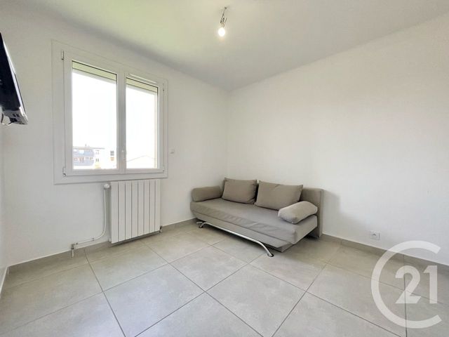 Appartement T4 à vendre - 4 pièces - 78,69 m2 - Lunel - 34 - LANGUEDOC-ROUSSILLON