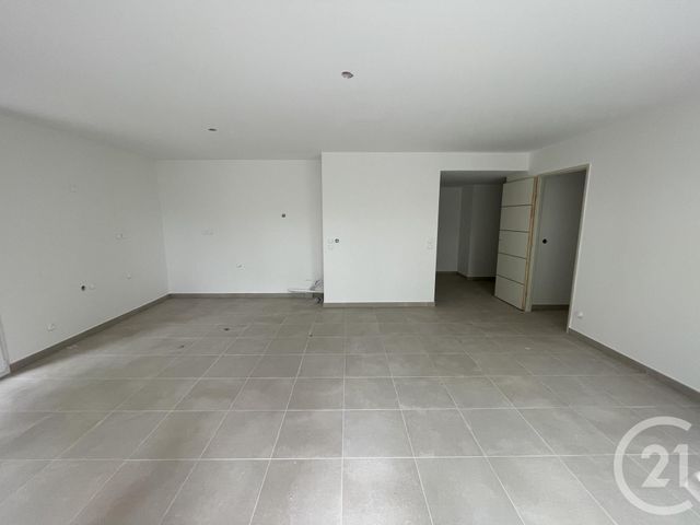 Appartement F3 à vendre - 3 pièces - 82,90 m2 - Lunel - 34 - LANGUEDOC-ROUSSILLON