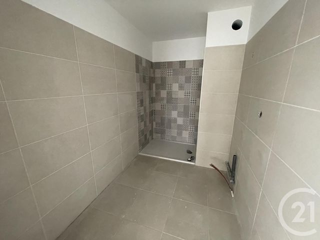 Appartement F3 à vendre - 3 pièces - 55,93 m2 - Lunel - 34 - LANGUEDOC-ROUSSILLON