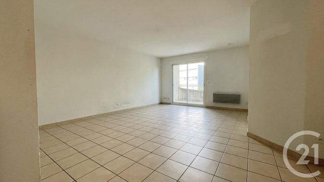 Appartement T3 &agrave; vendre - 3 pi&egrave;ces - 65,56 m2 - Lunel - 34 - LANGUEDOC-ROUSSILLON