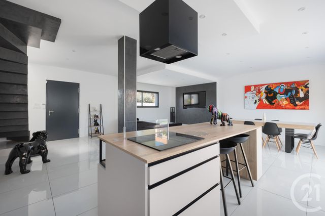 Maison à vendre - 5 pièces - 137,46 m2 - Lunel - 34 - LANGUEDOC-ROUSSILLON