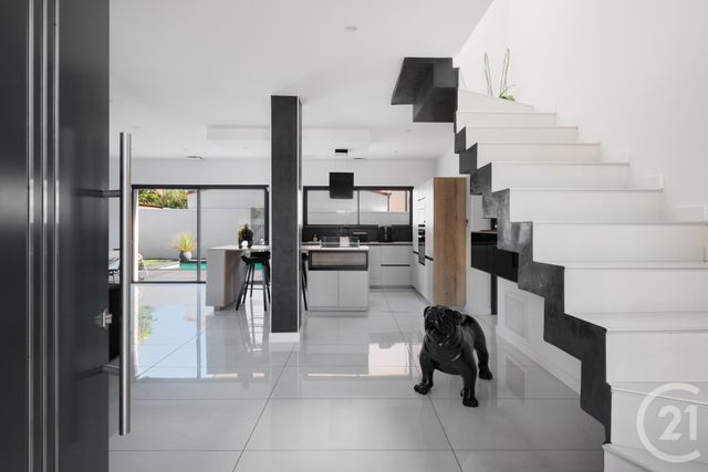 Maison à vendre - 5 pièces - 137,46 m2 - Lunel - 34 - LANGUEDOC-ROUSSILLON