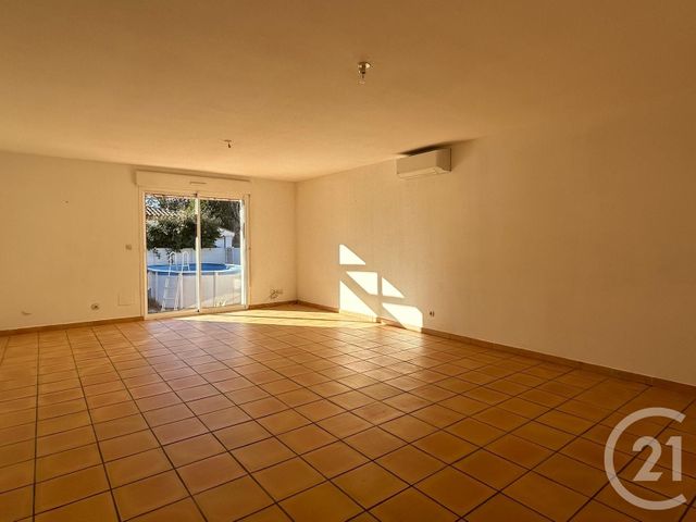 Maison à louer - 4 pièces - 91,75 m2 - Aimargues - 30 - LANGUEDOC-ROUSSILLON