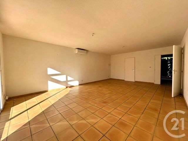 Maison à louer - 4 pièces - 91,75 m2 - Aimargues - 30 - LANGUEDOC-ROUSSILLON