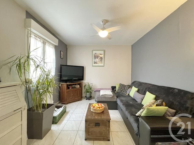 Maison à vendre - 4 pièces - 79,22 m2 - Le Cailar - 30 - LANGUEDOC-ROUSSILLON