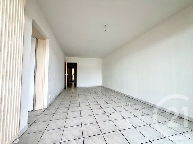 Appartement à vendre - 3 pièces - 60,51 m2 - Lunel - 34 - LANGUEDOC-ROUSSILLON