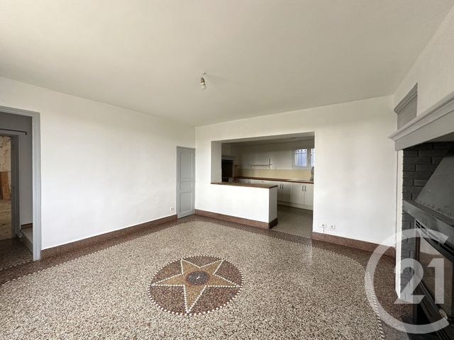 Maison &agrave; louer - 4 pi&egrave;ces - 138,46 m2 - Vauvert - 30 - LANGUEDOC-ROUSSILLON