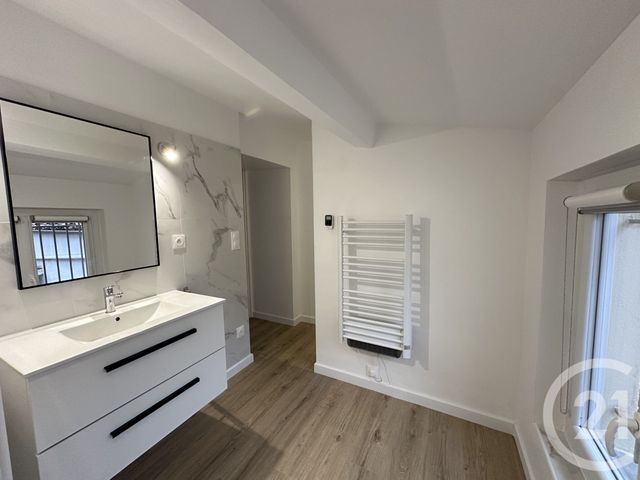 Maison &agrave; louer - 5 pi&egrave;ces - 109,49 m2 - Lunel Viel - 34 - LANGUEDOC-ROUSSILLON