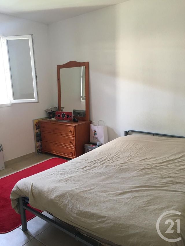 Maison &agrave; louer - 4 pi&egrave;ces - 89,31 m2 - Gallargues Le Montueux - 30 - LANGUEDOC-ROUSSILLON