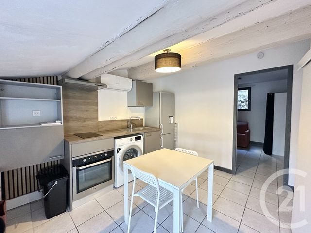 Appartement F2 &agrave; louer - 2 pi&egrave;ces - 20,88 m2 - Lunel - 34 - LANGUEDOC-ROUSSILLON