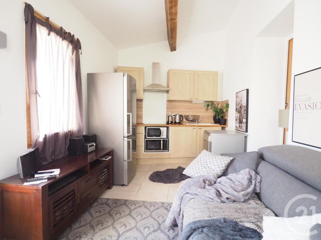 Maison &agrave; louer - 2 pi&egrave;ces - 28,07 m2 - Gallargues Le Montueux - 30 - LANGUEDOC-ROUSSILLON