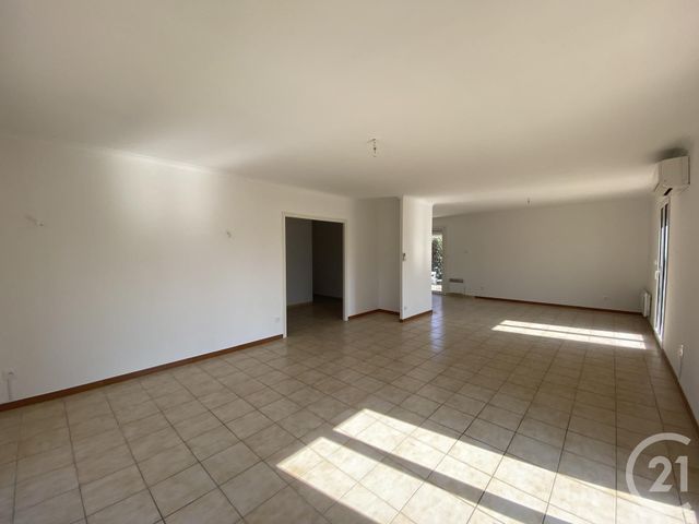 Maison &agrave; louer - 5 pi&egrave;ces - 137,34 m2 - Vauvert - 30 - LANGUEDOC-ROUSSILLON