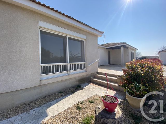 Maison &agrave; louer - 5 pi&egrave;ces - 137,34 m2 - Vauvert - 30 - LANGUEDOC-ROUSSILLON