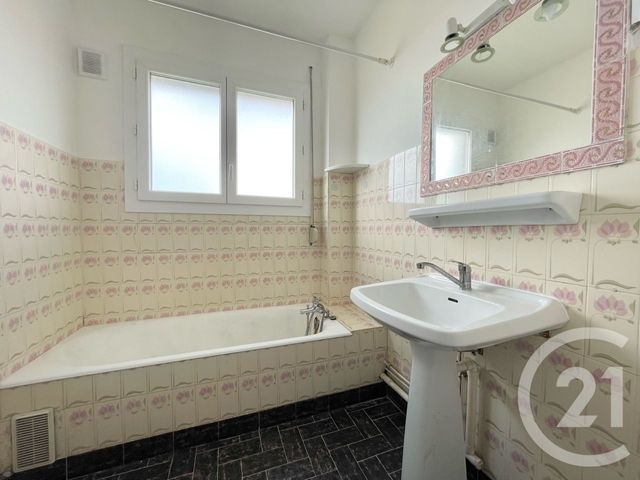 Appartement T3 &agrave; vendre - 3 pi&egrave;ces - 57,96 m2 - Lunel - 34 - LANGUEDOC-ROUSSILLON