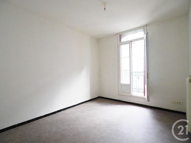 Appartement F5 &agrave; louer - 5 pi&egrave;ces - 86,56 m2 - Lunel - 34 - LANGUEDOC-ROUSSILLON