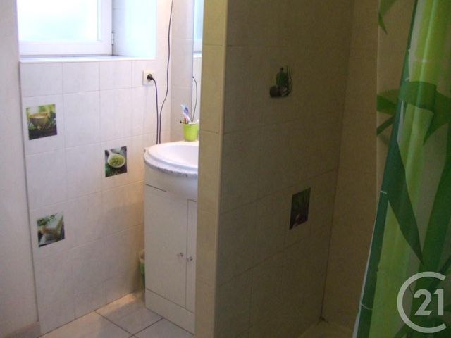 Appartement F3 &agrave; louer - 3 pi&egrave;ces - 69,83 m2 - Uchaud - 30 - LANGUEDOC-ROUSSILLON