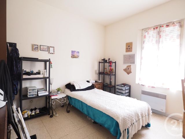 Appartement T2 &agrave; louer - 2 pi&egrave;ces - 46,27 m2 - Lunel - 34 - LANGUEDOC-ROUSSILLON
