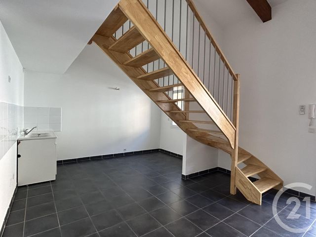Appartement F3 &agrave; louer - 3 pi&egrave;ces - 60,17 m2 - Lunel - 34 - LANGUEDOC-ROUSSILLON