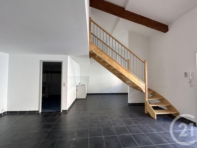 Appartement F3 &agrave; louer - 3 pi&egrave;ces - 60,17 m2 - Lunel - 34 - LANGUEDOC-ROUSSILLON