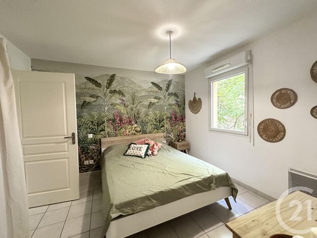 Appartement F2 &agrave; louer - 2 pi&egrave;ces - 45,01 m2 - Uchaud - 30 - LANGUEDOC-ROUSSILLON