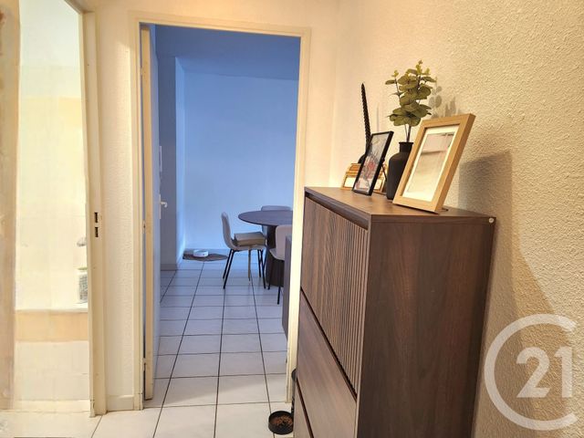 Appartement F2 bis &agrave; louer - 2 pi&egrave;ces - 53,63 m2 - Vauvert - 30 - LANGUEDOC-ROUSSILLON