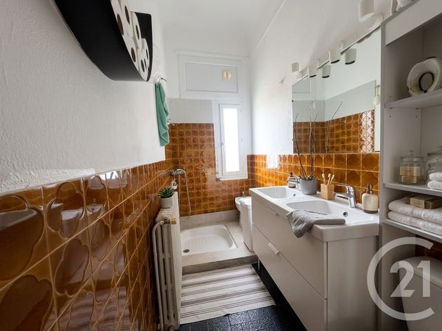 Appartement F3 &agrave; louer - 3 pi&egrave;ces - 84,66 m2 - Lunel - 34 - LANGUEDOC-ROUSSILLON