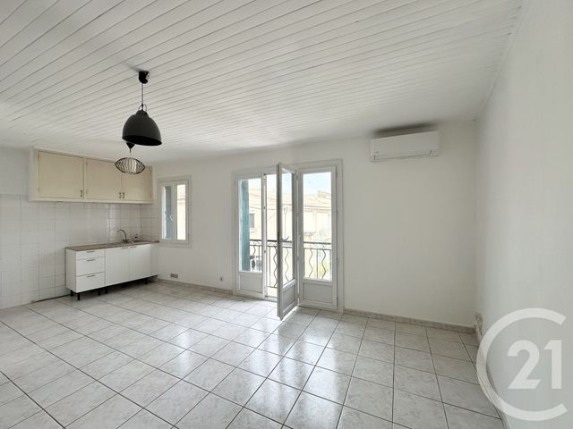 Appartement F3 bis &agrave; louer - 3 pi&egrave;ces - 74,54 m2 - Vauvert - 30 - LANGUEDOC-ROUSSILLON