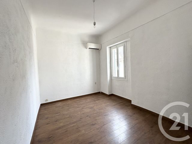 Appartement F3 bis &agrave; louer - 3 pi&egrave;ces - 74,54 m2 - Vauvert - 30 - LANGUEDOC-ROUSSILLON