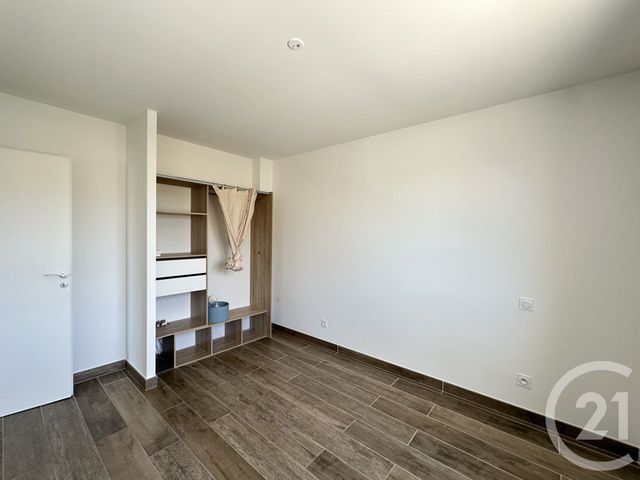 Maison &agrave; louer - 4 pi&egrave;ces - 91,09 m2 - Nages Et Solorgues - 30 - LANGUEDOC-ROUSSILLON