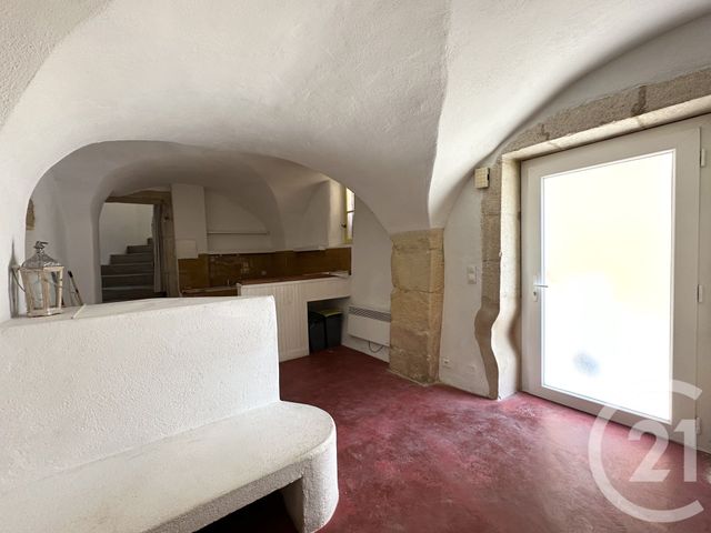 Maison &agrave; louer - 2 pi&egrave;ces - 48,40 m2 - Aujargues - 30 - LANGUEDOC-ROUSSILLON