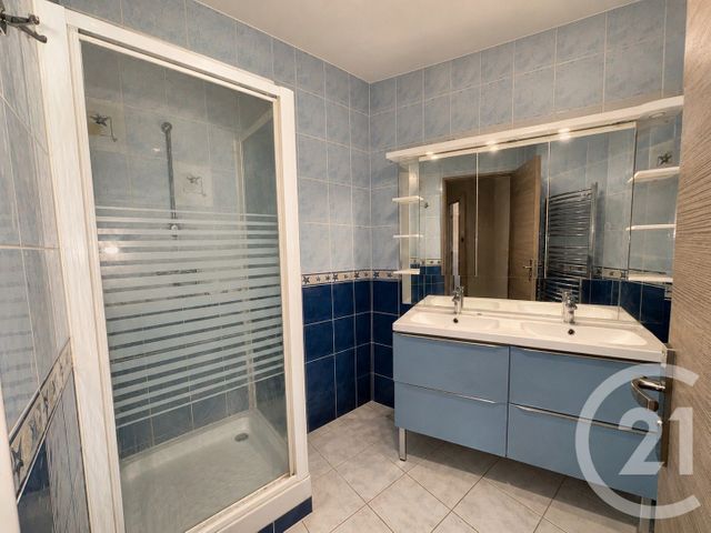 Appartement T3 &agrave; louer - 3 pi&egrave;ces - 71,29 m2 - Lunel - 34 - LANGUEDOC-ROUSSILLON