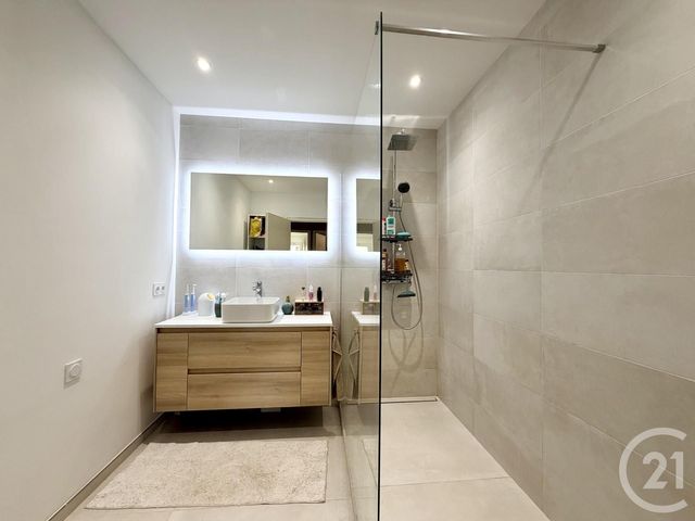 Appartement &agrave; vendre - 3 pi&egrave;ces - 89,50 m2 - St Laurent D Aigouze - 30 - LANGUEDOC-ROUSSILLON