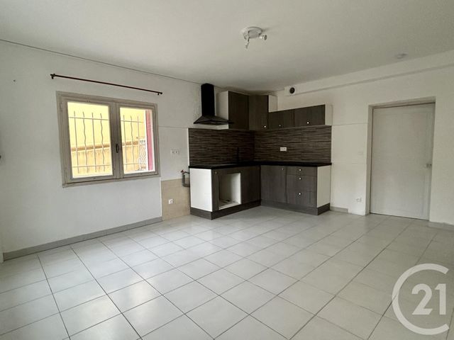 Appartement T2 &agrave; louer - 2 pi&egrave;ces - 41,71 m2 - Lunel Viel - 34 - LANGUEDOC-ROUSSILLON