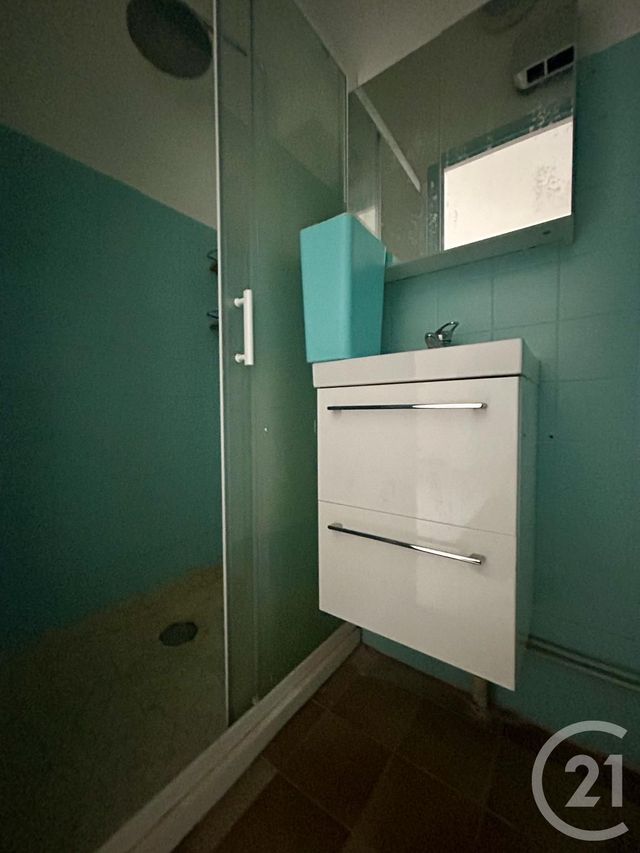 Appartement T2 &agrave; louer - 2 pi&egrave;ces - 41,71 m2 - Lunel Viel - 34 - LANGUEDOC-ROUSSILLON