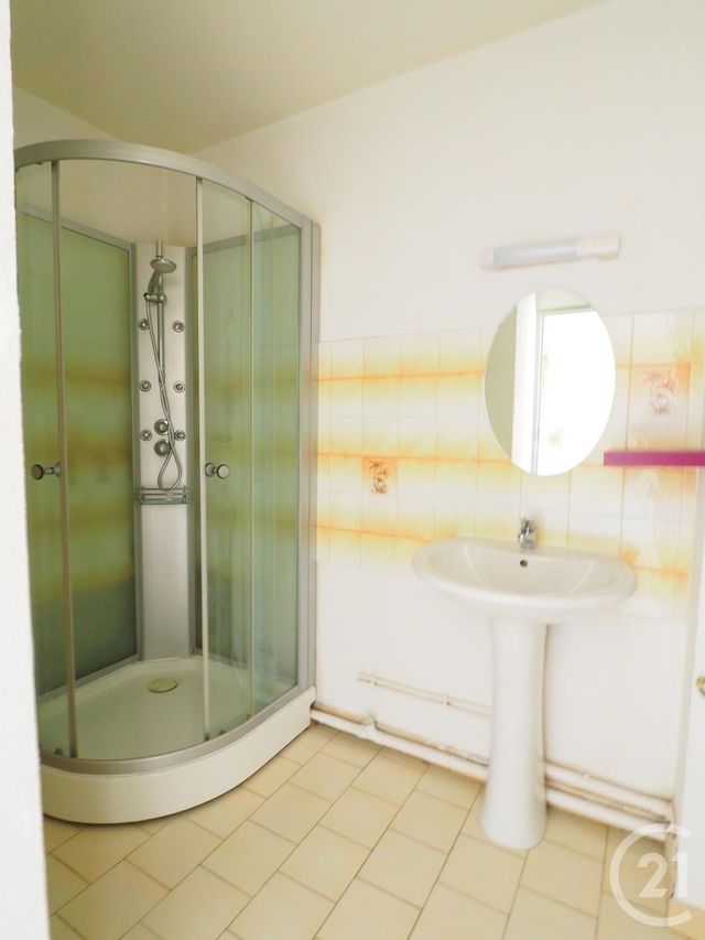 Appartement Studio &agrave; louer - 1 pi&egrave;ce - 30 m2 - Lunel - 34 - LANGUEDOC-ROUSSILLON