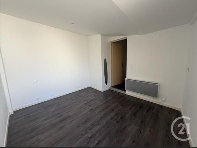 Maison &agrave; louer - 3 pi&egrave;ces - 60,16 m2 - Gallargues Le Montueux - 30 - LANGUEDOC-ROUSSILLON