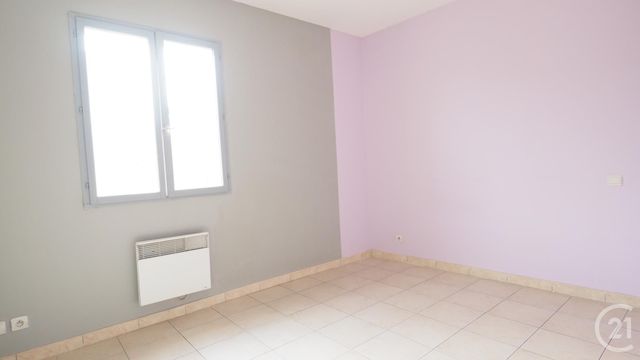 Appartement F3 &agrave; louer - 3 pi&egrave;ces - 60,59 m2 - Le Cailar - 30 - LANGUEDOC-ROUSSILLON