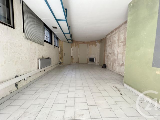 Local commercial à vendre - 81.85 m2 - 34 - Herault