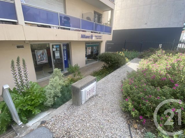 Local commercial à louer - 47.5 m2 - 34 - Herault