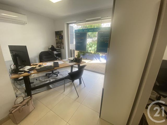 Local commercial à louer - 47.5 m2 - 34 - Herault